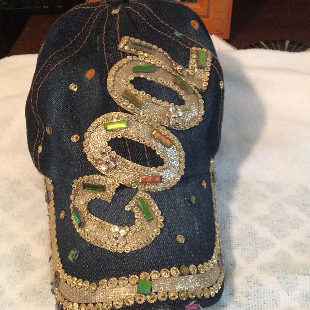Women’s bill cap